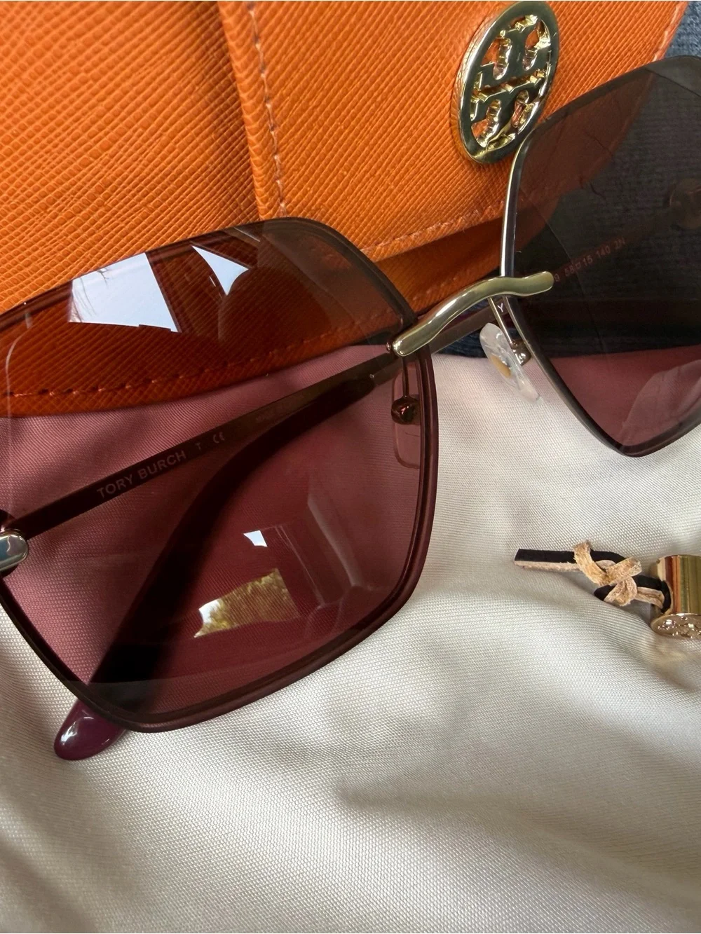 Ty Women's Burgundy Gradient Sunglasses with Gold Accents
